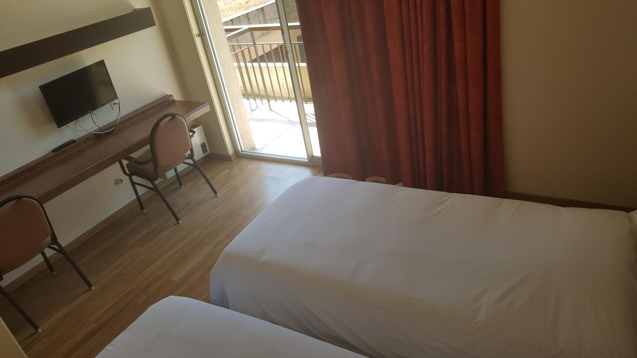 Hotel Le Soli 생줄리앙앙제네부아 외부 사진