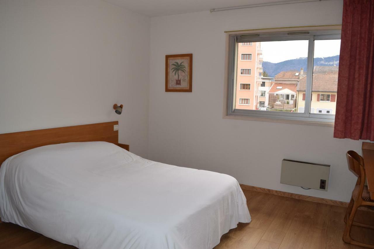Hotel Le Soli 생줄리앙앙제네부아 외부 사진