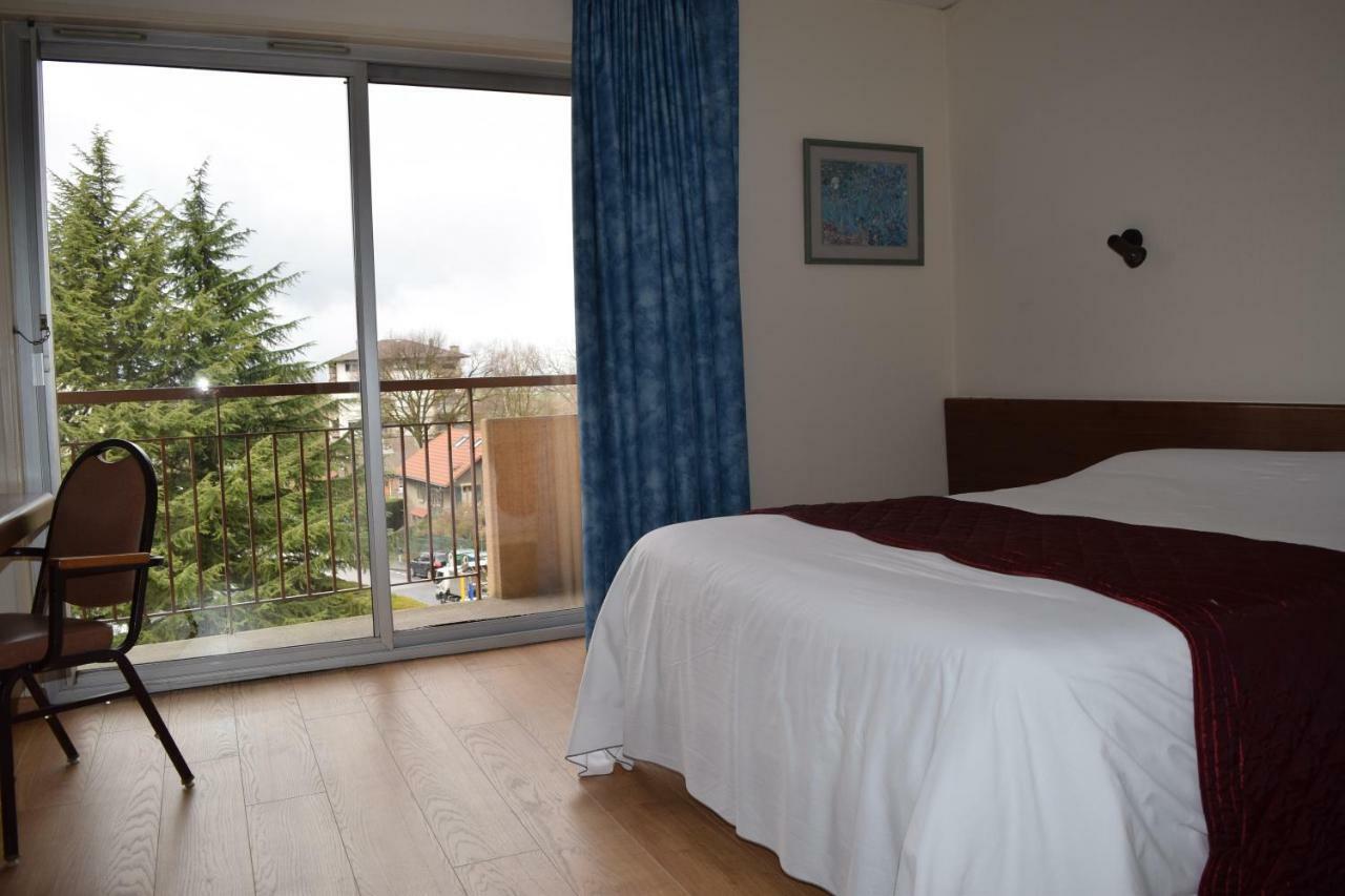 Hotel Le Soli 생줄리앙앙제네부아 외부 사진